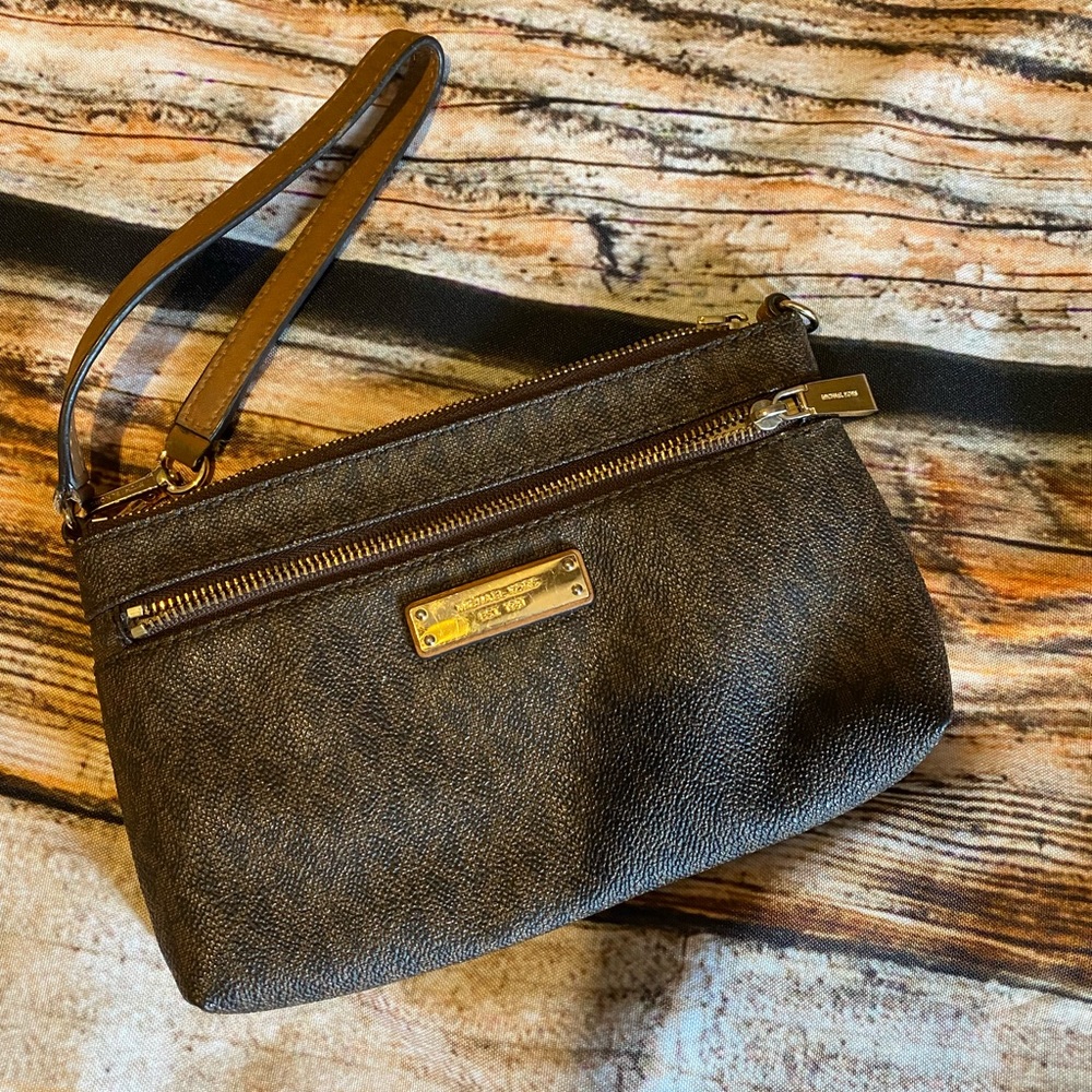 Michael Kors Wristlet.